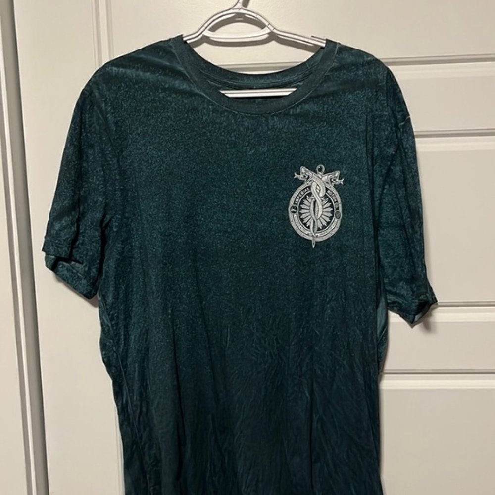 Men’s Imperial Motion Buckle Short Sleeve Tee! Size XL, excellent condition!